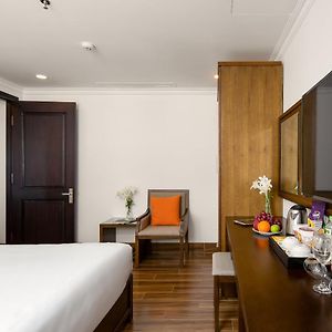 Deluxe Zimmer mit Kingsize-Bett